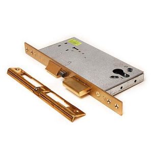 12.011.40.0 Замок электромеханический CISA врезной