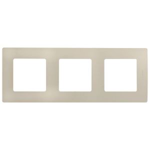 ETIKA рамка 3-местная, слоновая кость (672513) Рамка