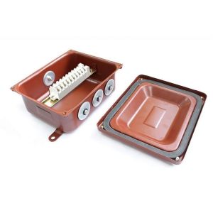 КМ 65-10 металлические заглушки (zeta30325) Коробка монтажная