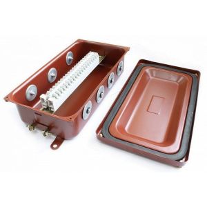 КМ 65-20 металлические заглушки (zeta30326) Коробка монтажная