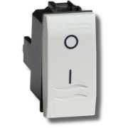 Выключатель двухполюсный Brava 1 модуль белый (76121BL) Выключатель двухполюсный